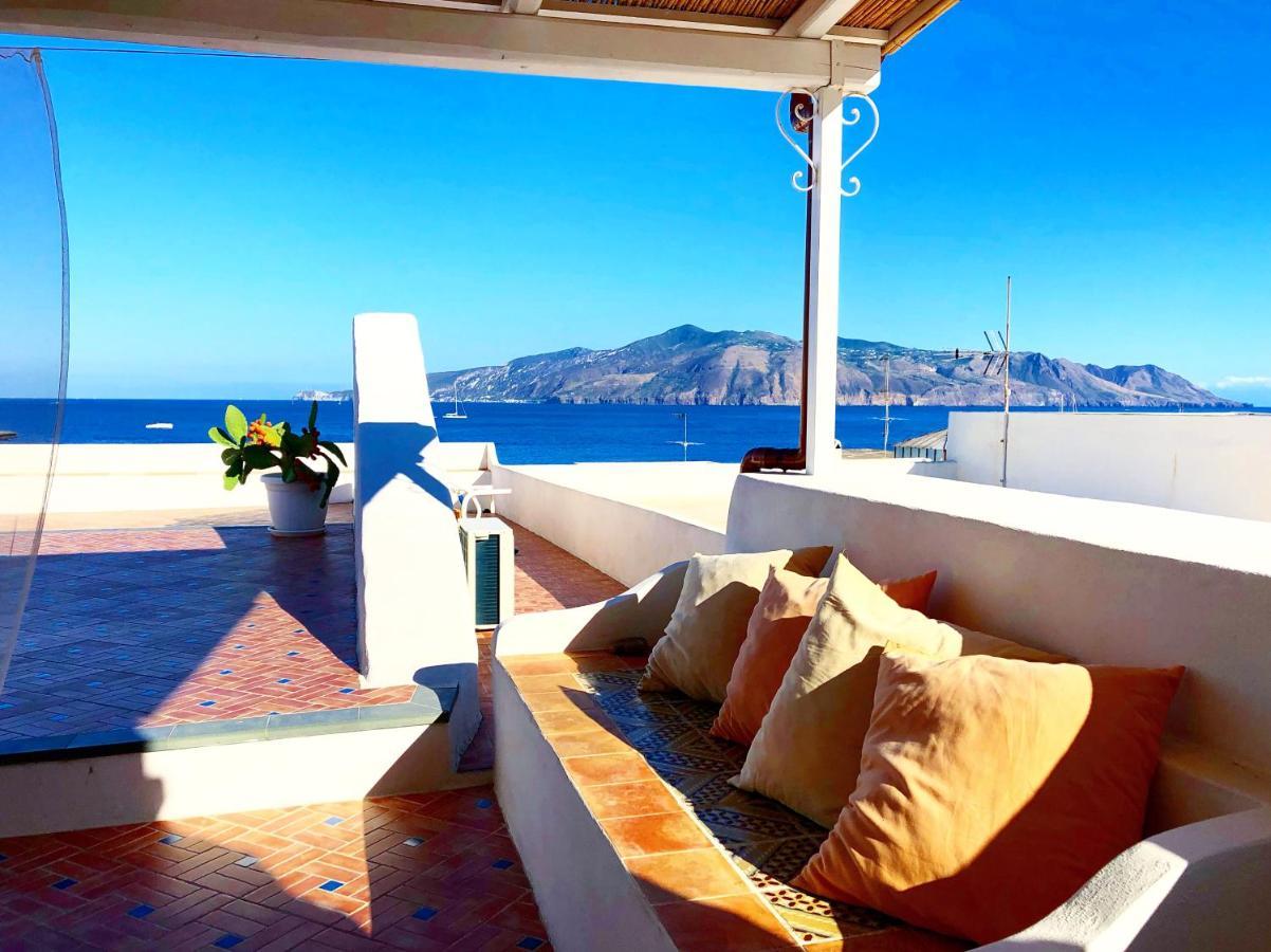Antica Dimora Santa Marina Salina Bed & Breakfast Bagian luar foto