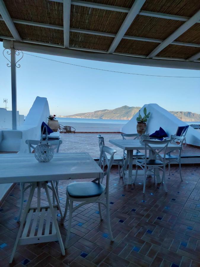 Antica Dimora Santa Marina Salina Bed & Breakfast Bagian luar foto
