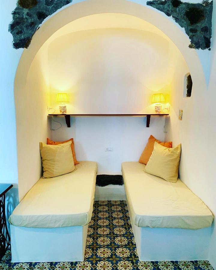 Antica Dimora Santa Marina Salina Bed & Breakfast Bagian luar foto