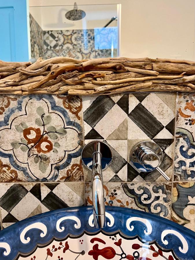 Antica Dimora Santa Marina Salina Bed & Breakfast Bagian luar foto