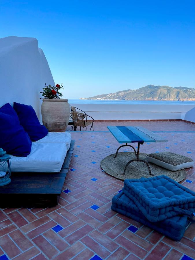 Antica Dimora Santa Marina Salina Bed & Breakfast Bagian luar foto