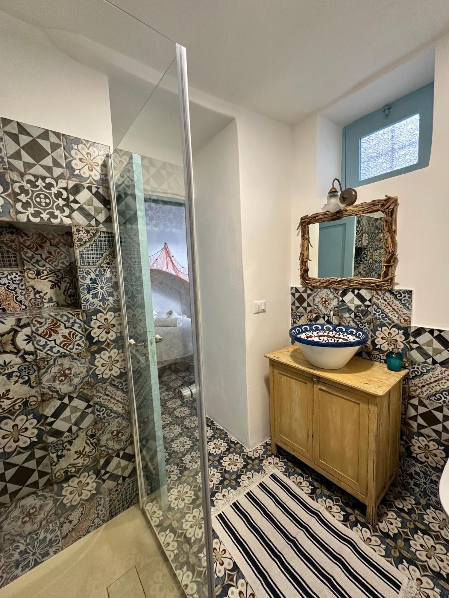 Antica Dimora Santa Marina Salina Bed & Breakfast Bagian luar foto