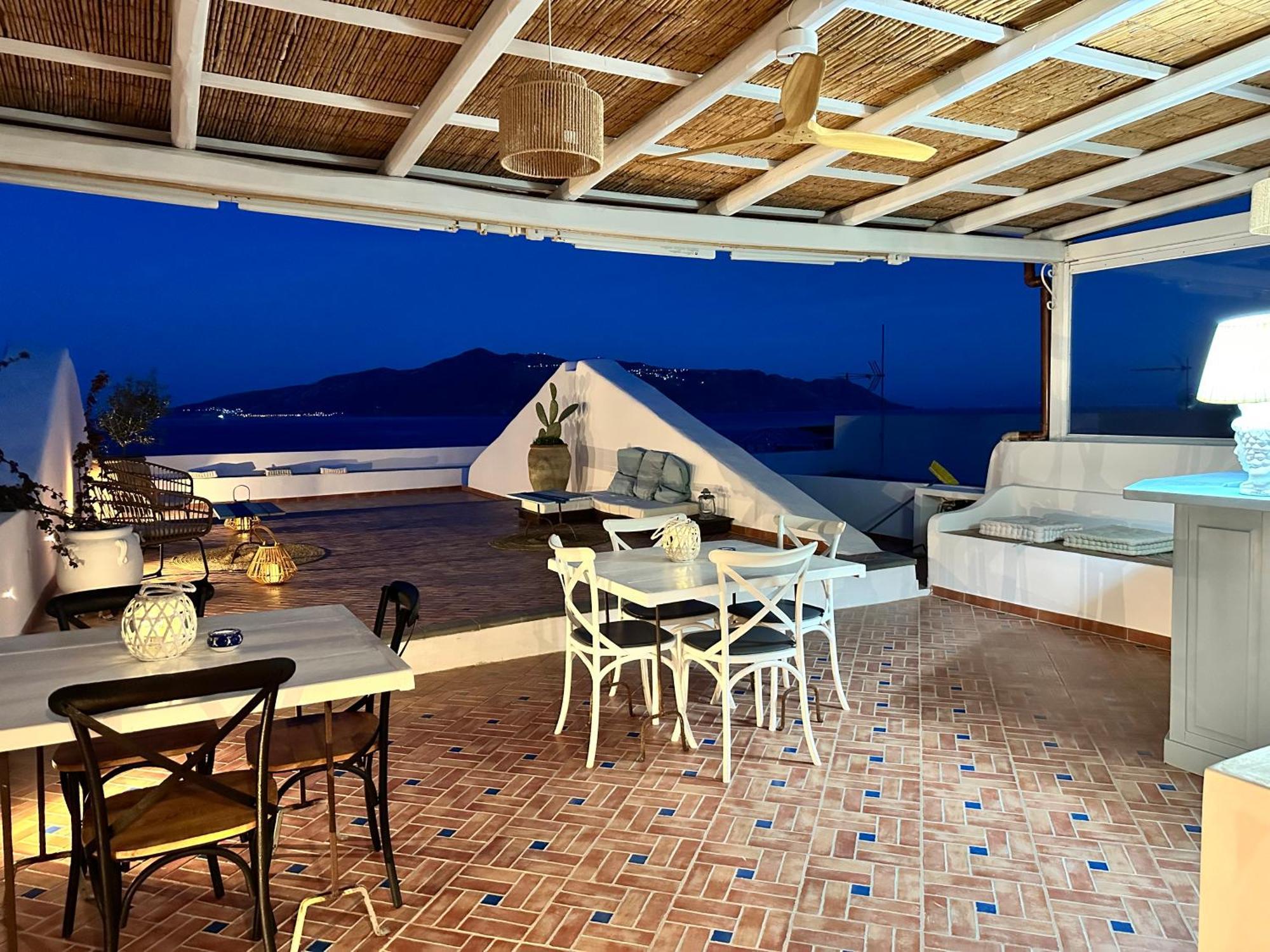 Antica Dimora Santa Marina Salina Bed & Breakfast Bagian luar foto